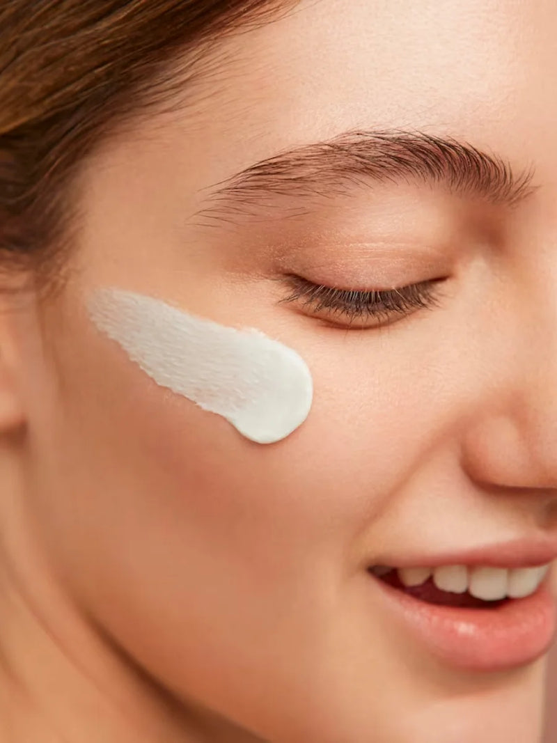 Rose quartz facial polish